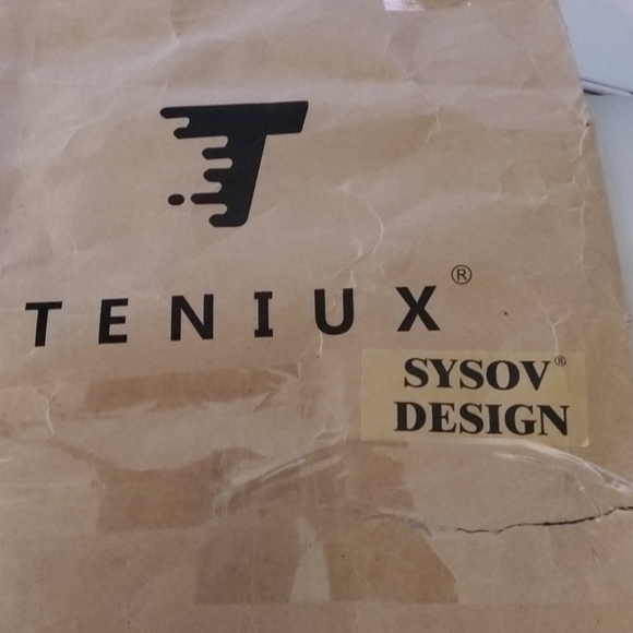 5 Pocket Remote Holder - Picture 5 of 6